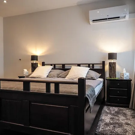 Langlitz דירה רוסט